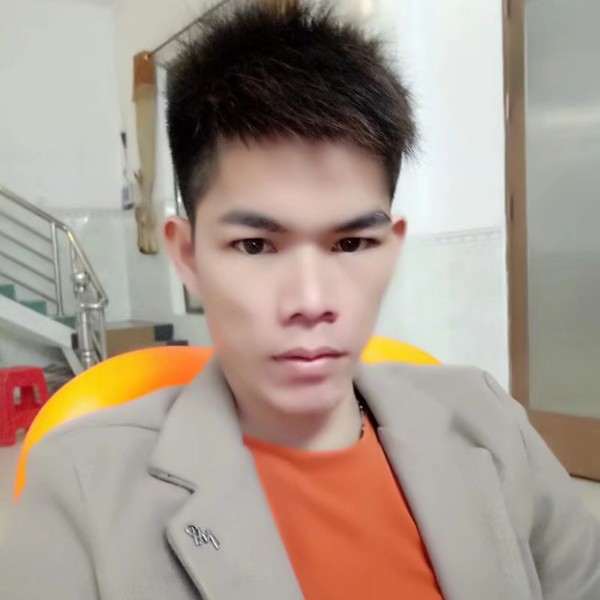 冷…漠的照片