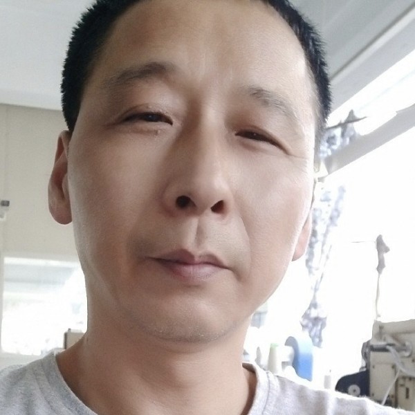 大船放弃欣慰的照片