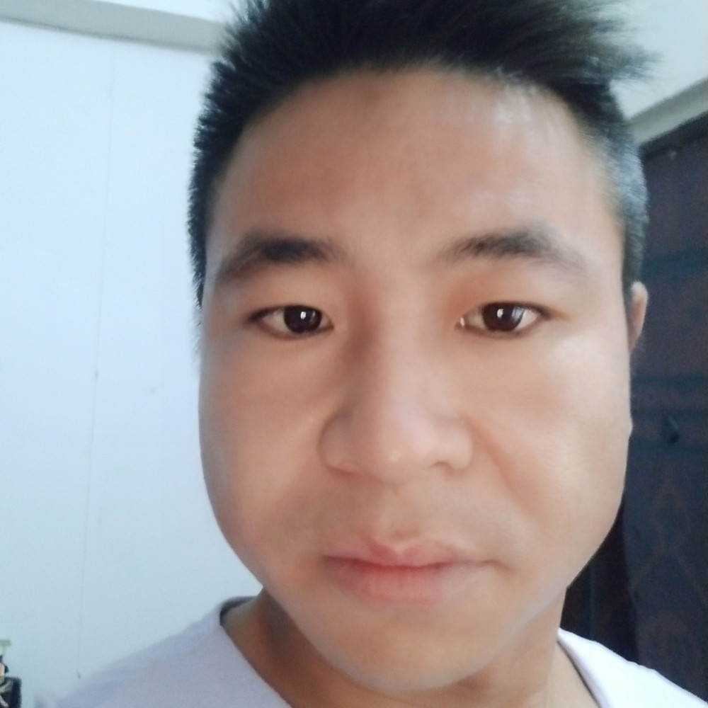 爱你胜过爱自己。的照片