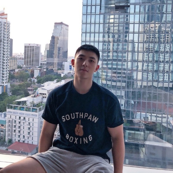✔八九的照片