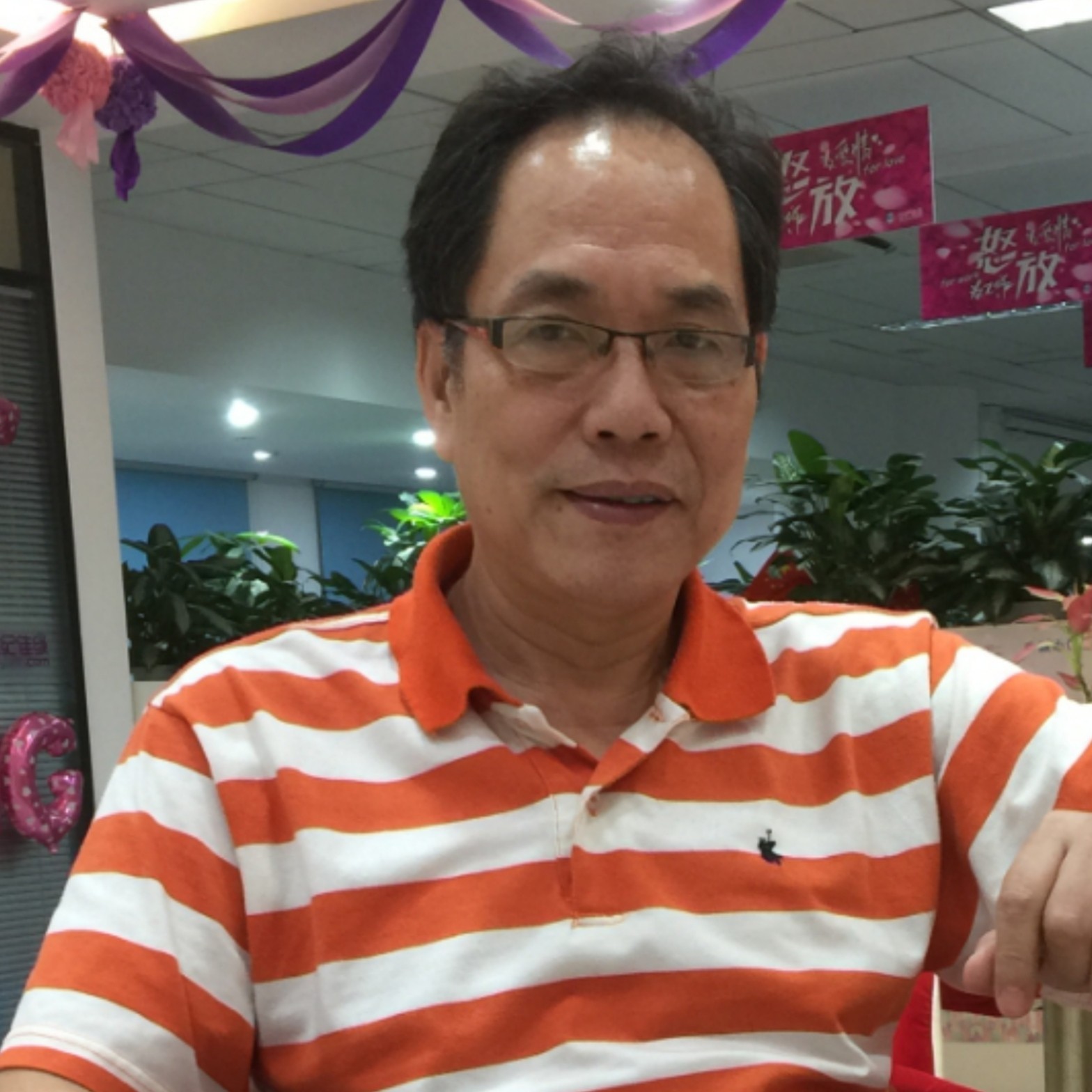 K悻悻的照片