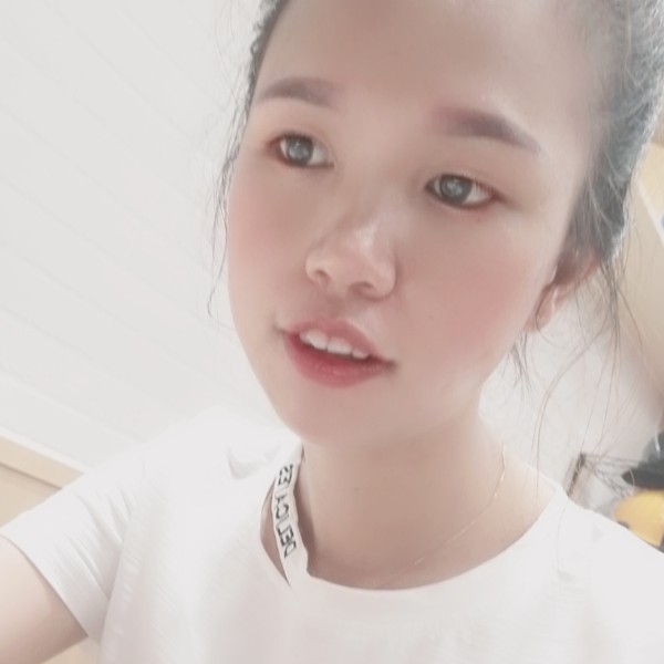 李瑶萌的照片