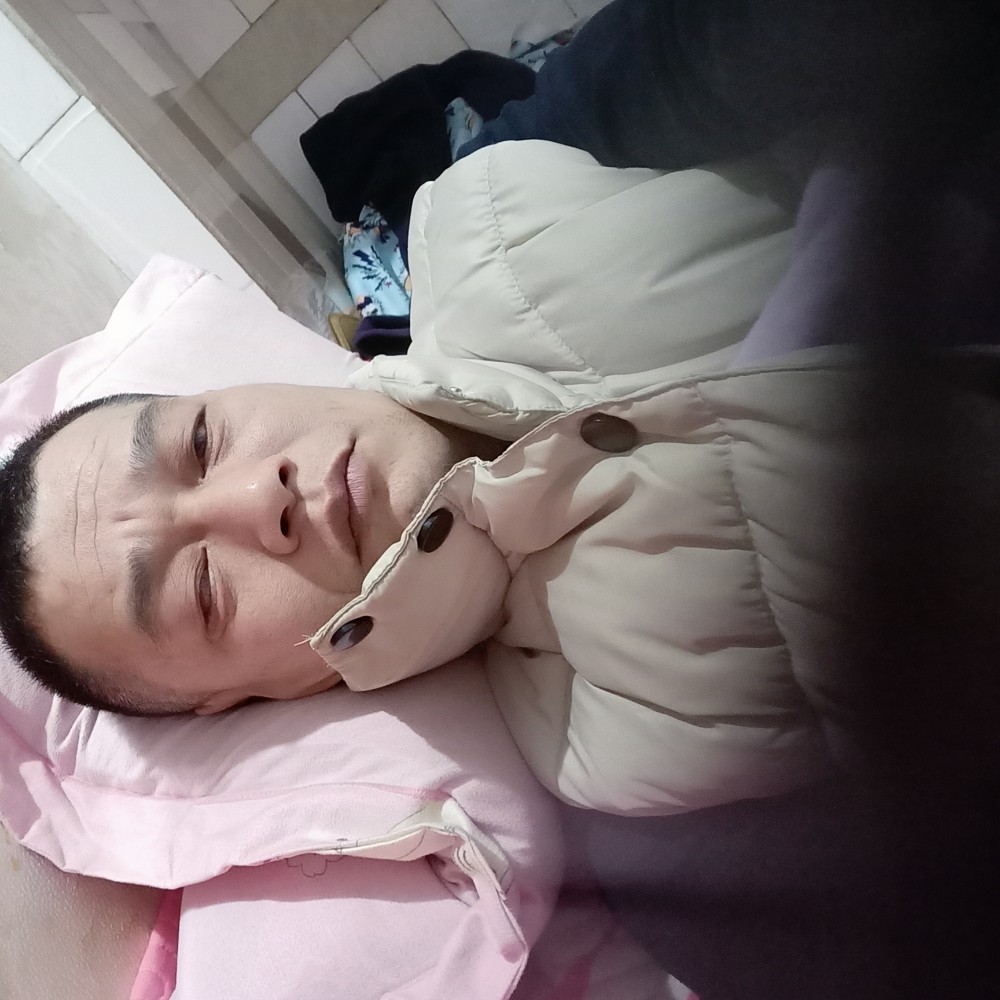 手套文静的照片