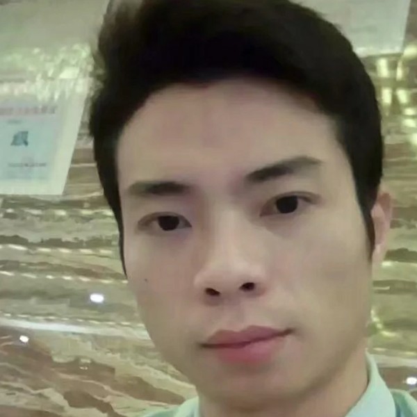 肖仁祥的照片