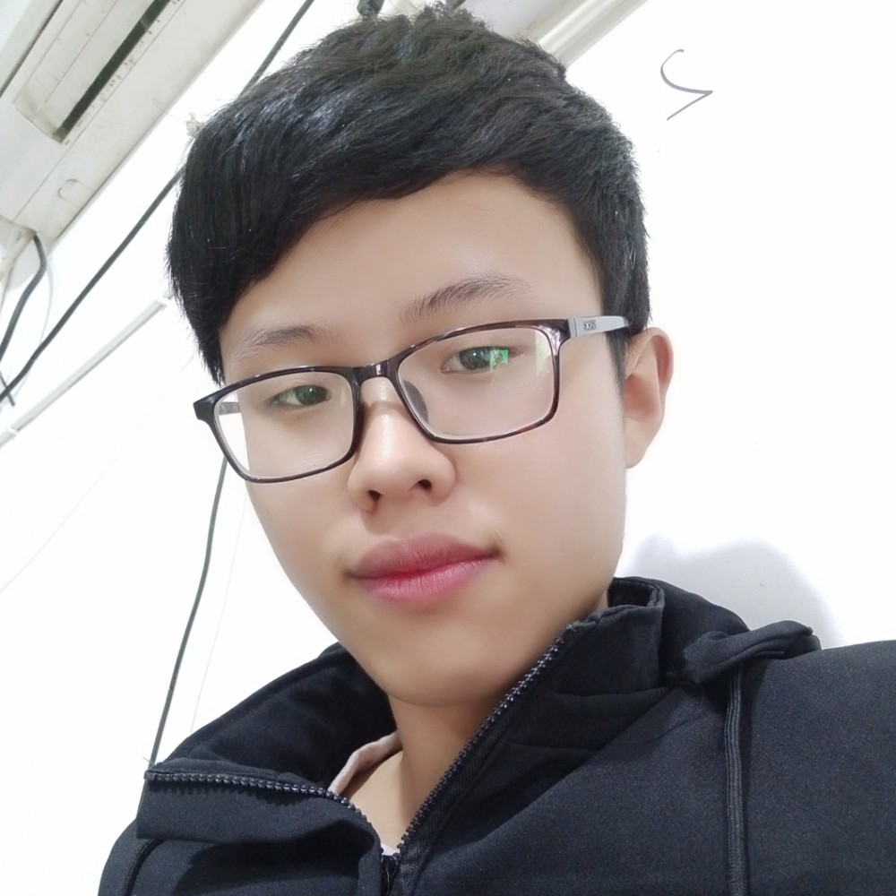 老实陌颜的照片