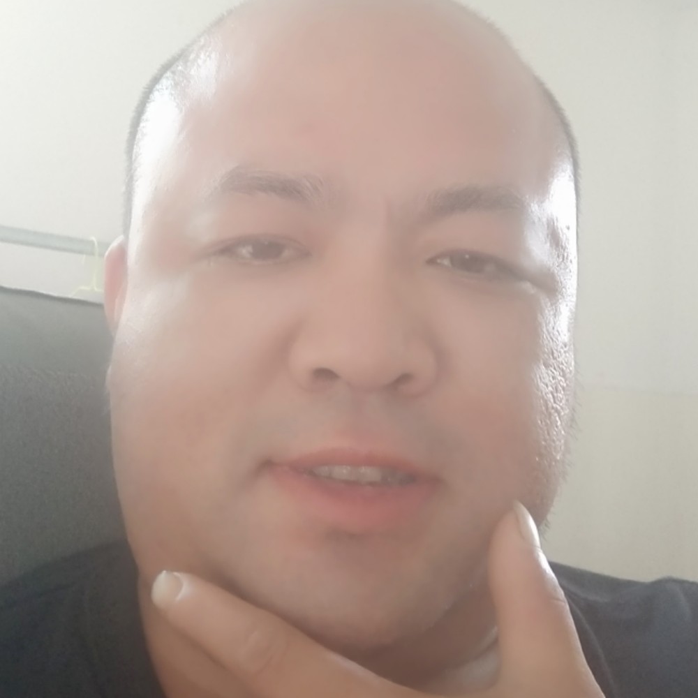 冷风向默默的照片