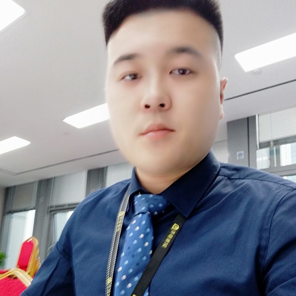 易梦难懂的照片