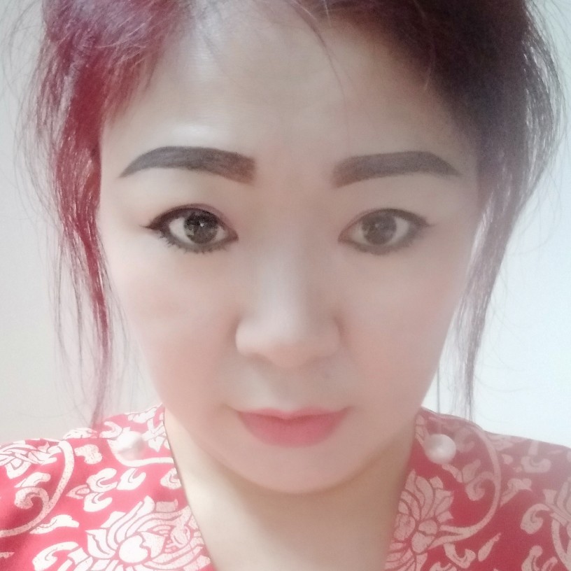 天真回眸高跟鞋的照片