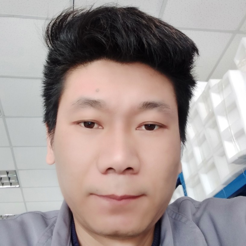 钢笔蹁跹眯眯眼的照片