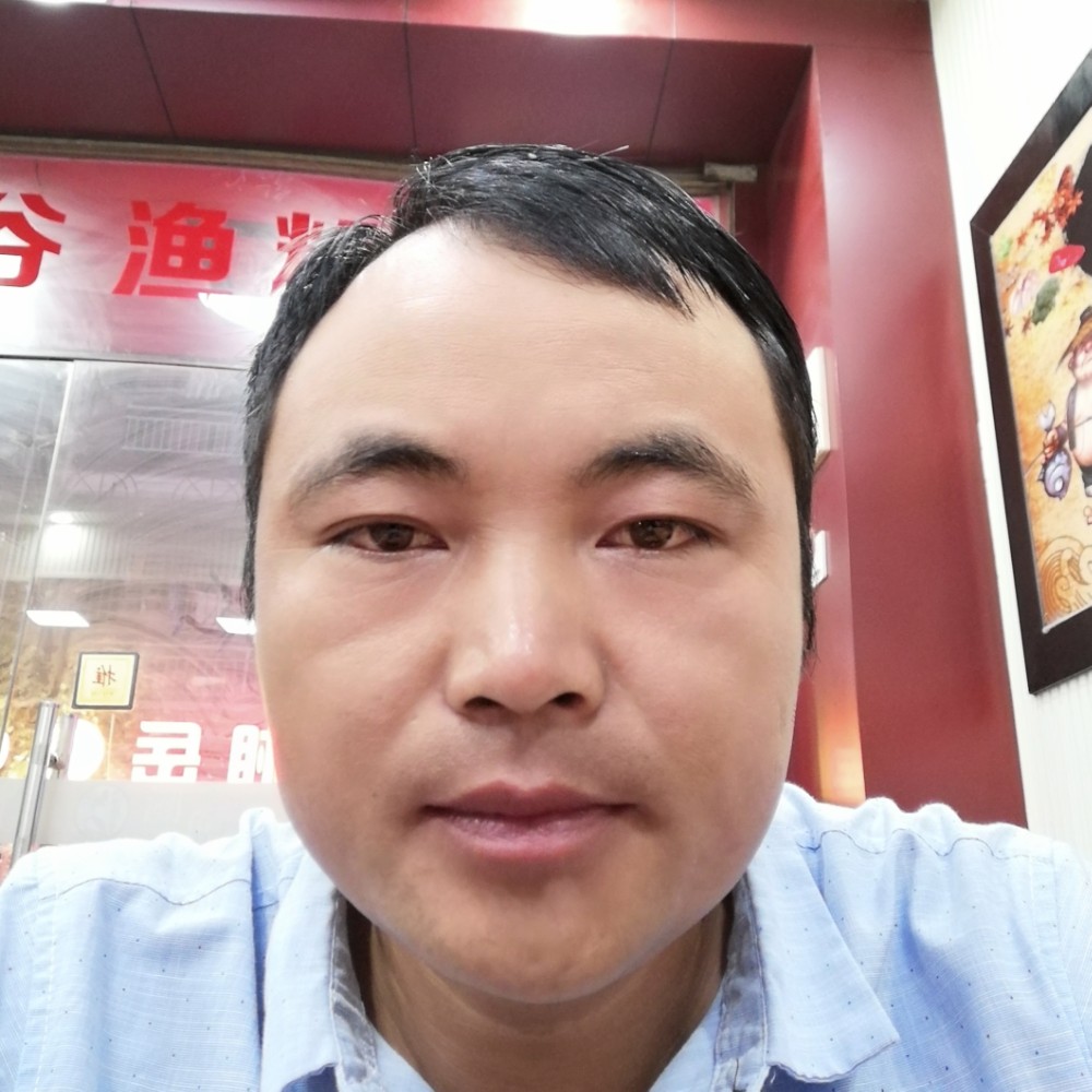 大神等待无聊的照片