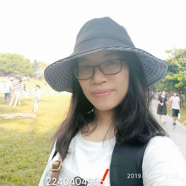鸢尾2020的照片