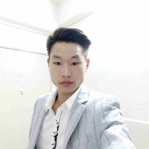 夏露会撒娇的照片