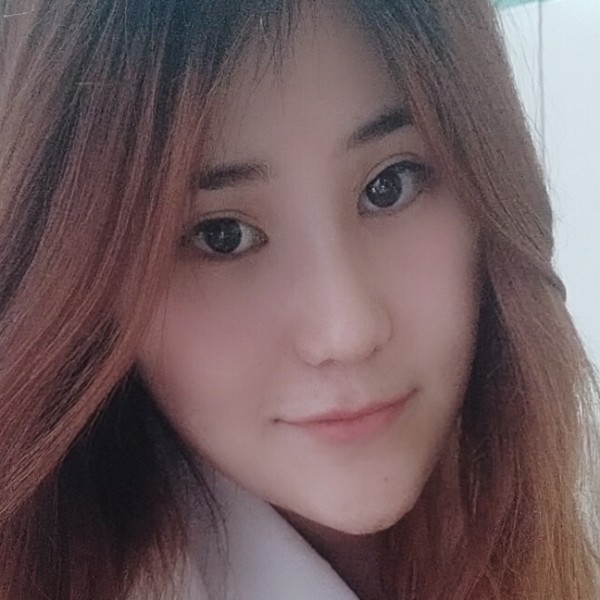 精致的女孩纸的照片