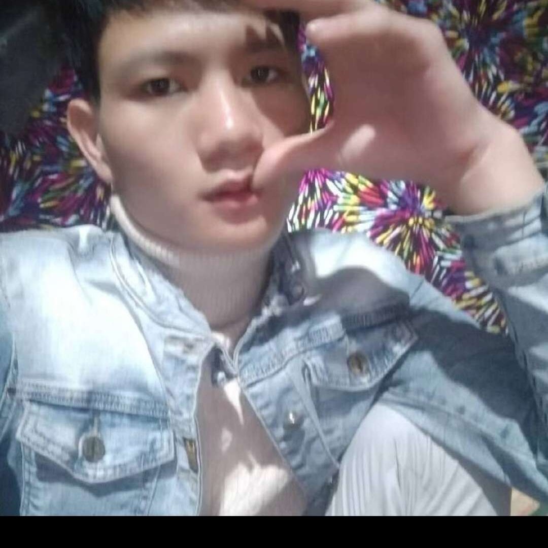 尘宵爱害羞的照片