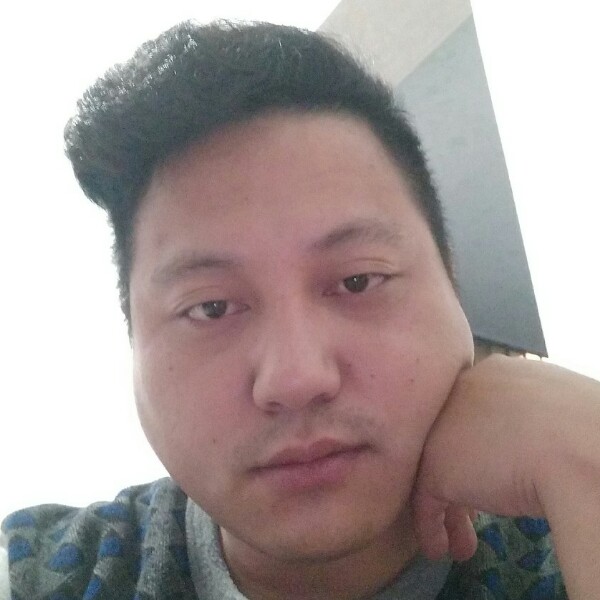 陌殇淡淡的照片