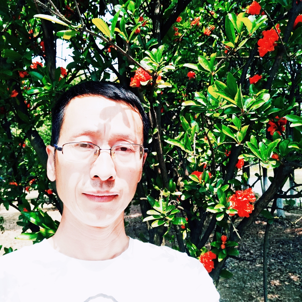 香氛浅吻呆萌的照片