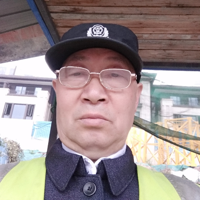 单身人老颠疼，树的照片
