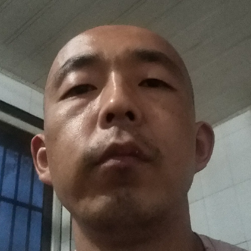 我的小眼睛的照片