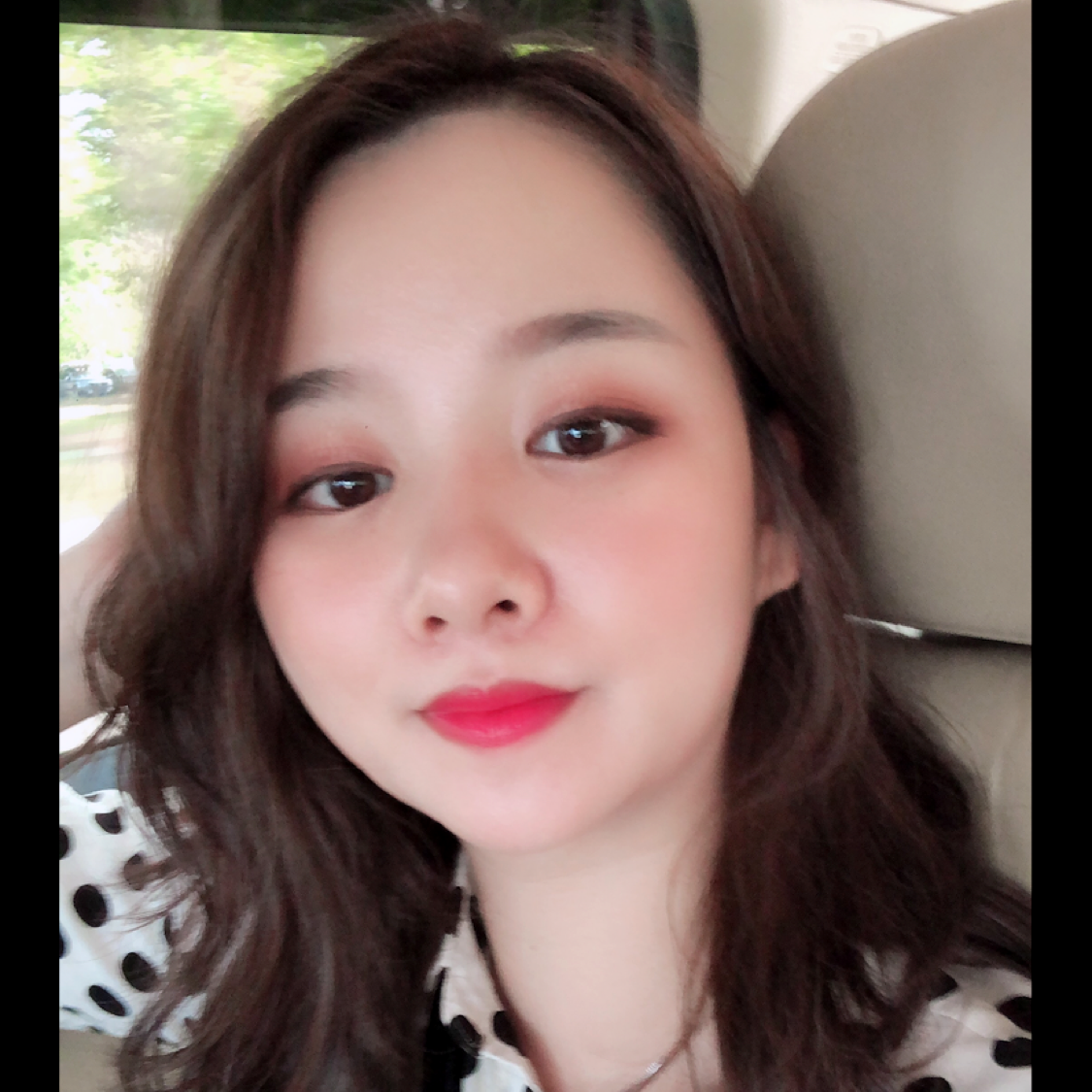 笑点低泪了秀发的照片