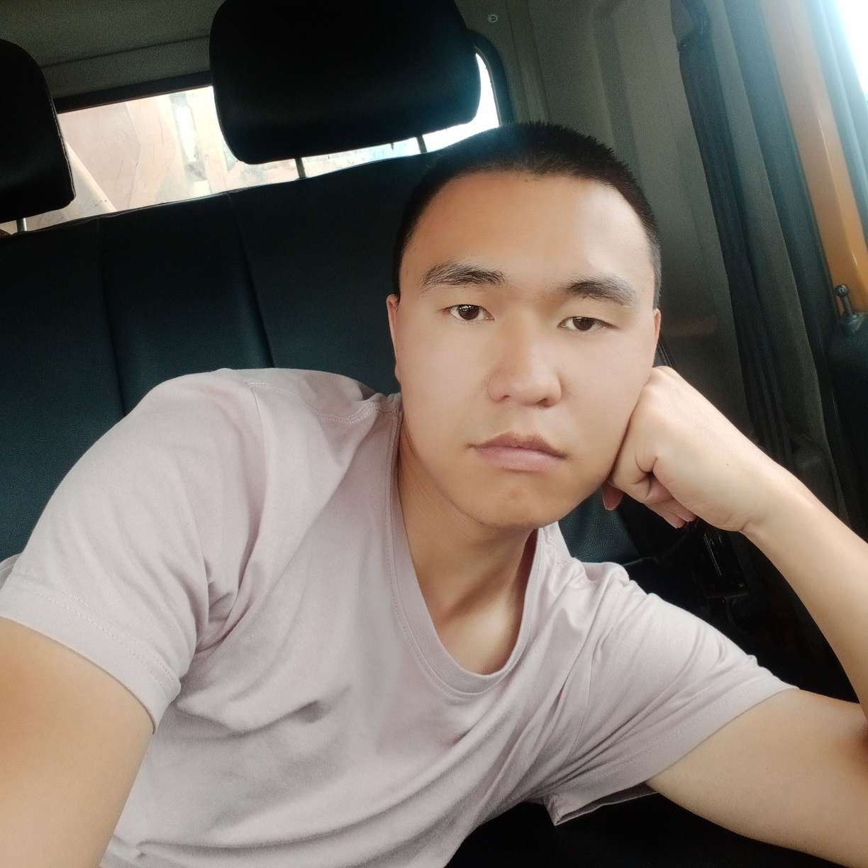 纯情小初男的照片