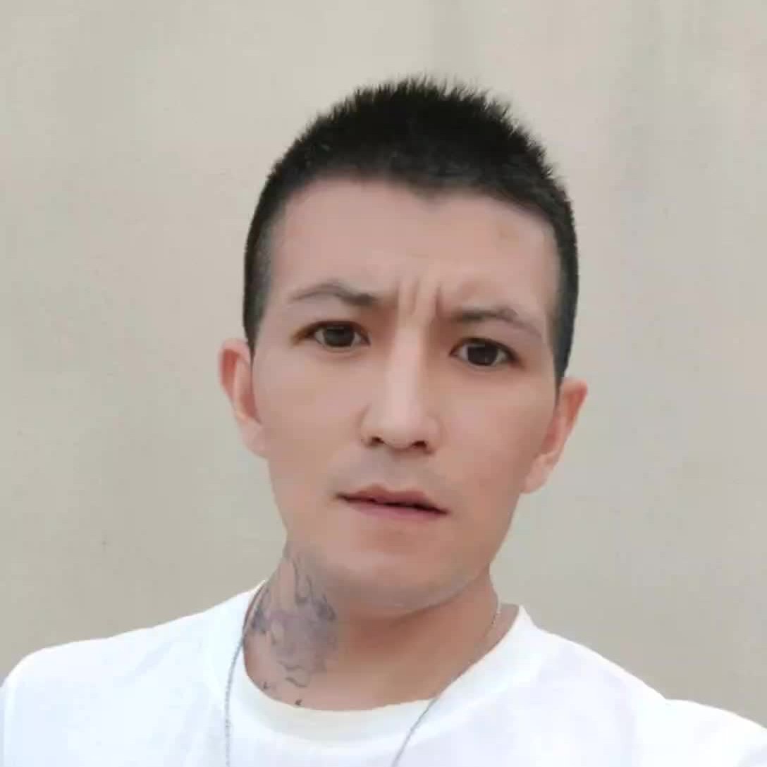 不内敛的绅士的照片