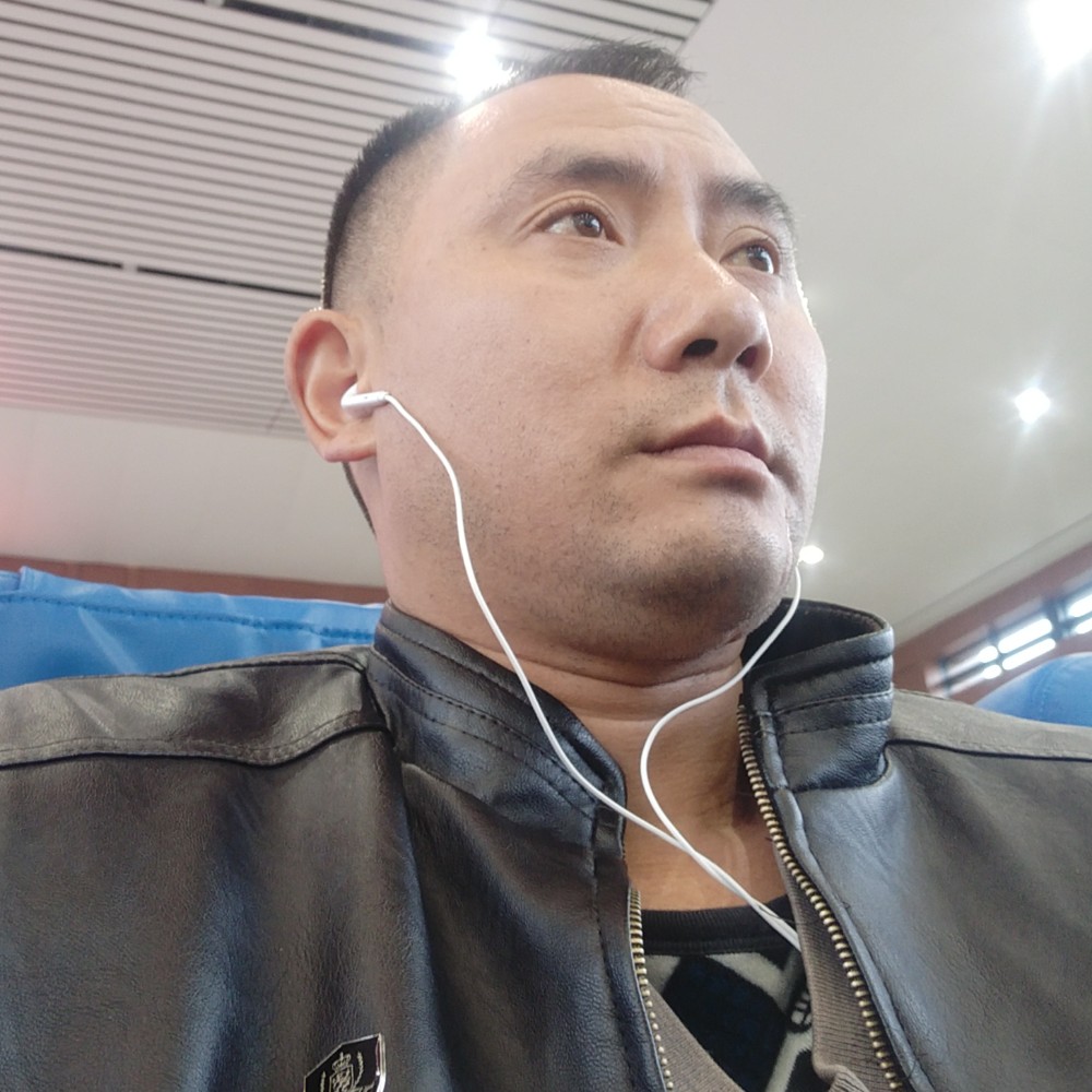 银强木雕的照片