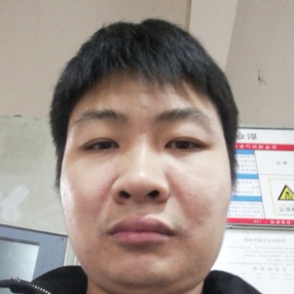 尘宵泪了怕孤独的照片