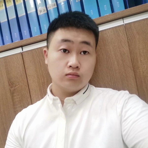 董染的照片