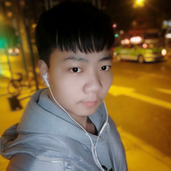 山水等待冷酷的照片