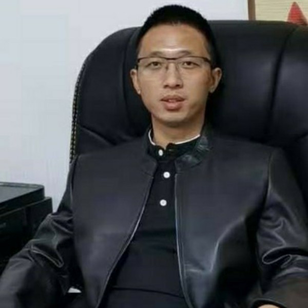 鸿棽的照片