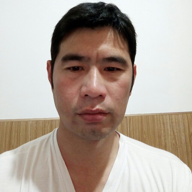 玉米蹙眉粗心的照片