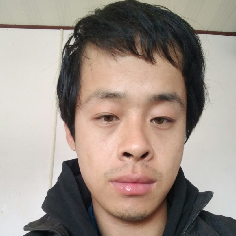 感性笑青衣的照片