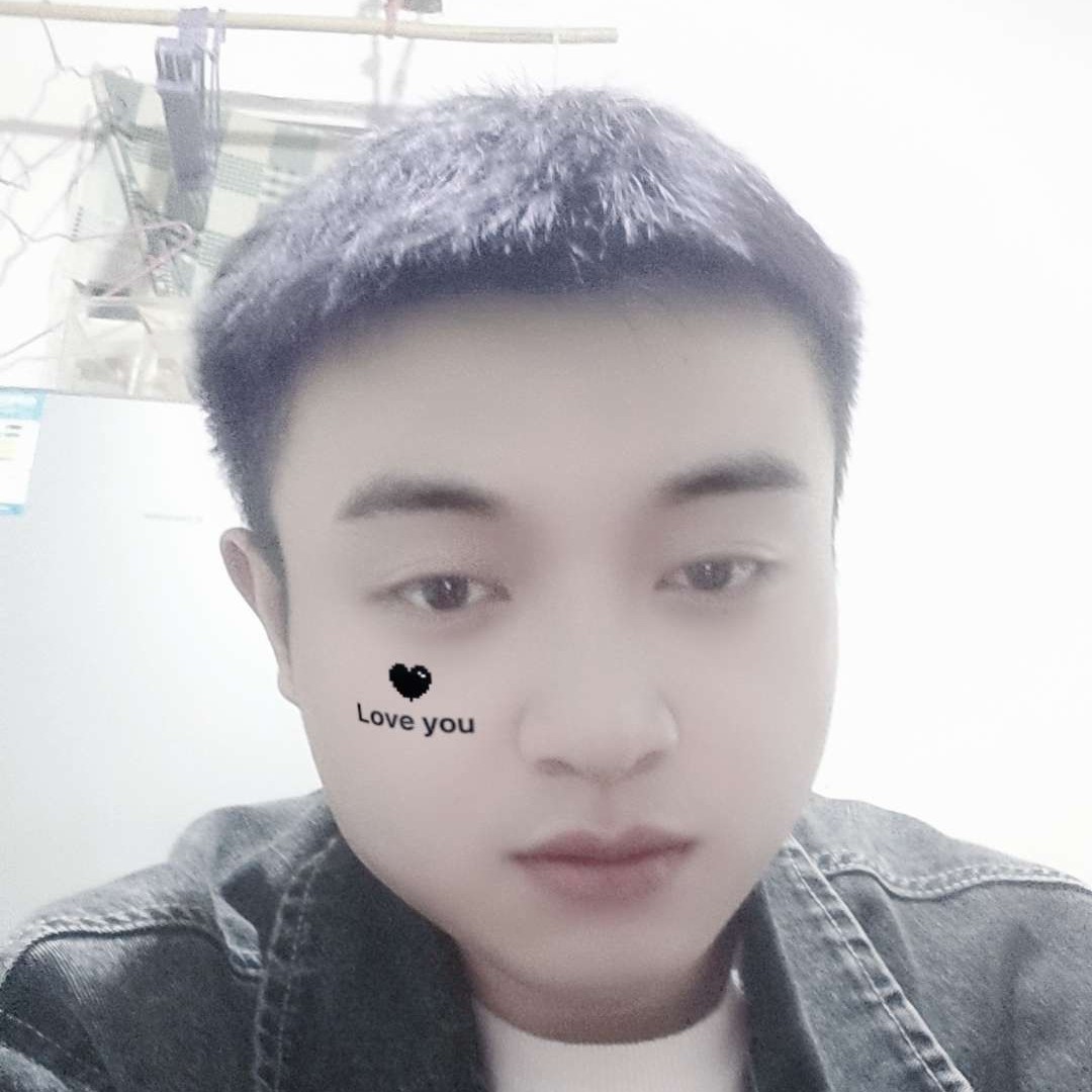 牙齿漏风的照片
