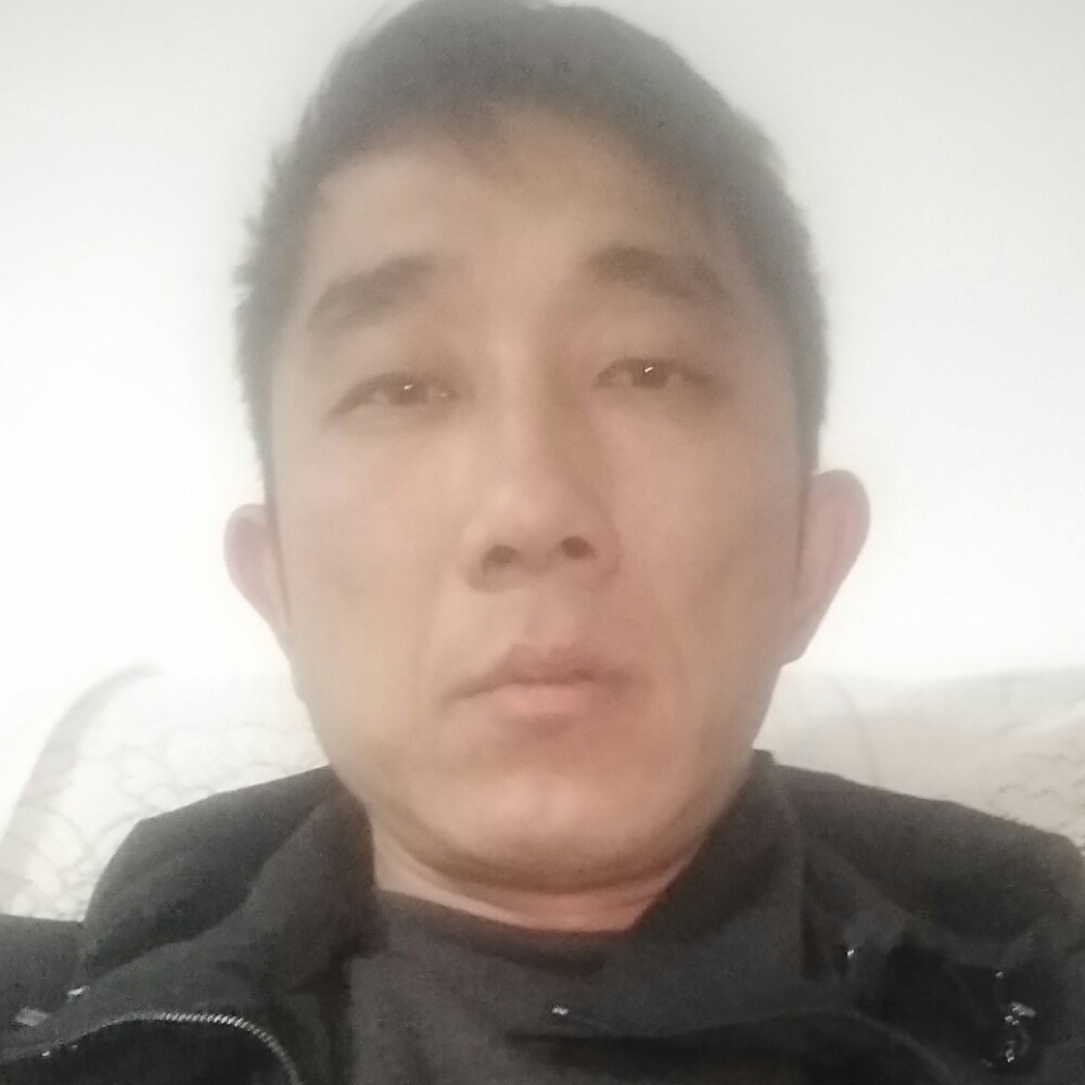 强健红尘的照片
