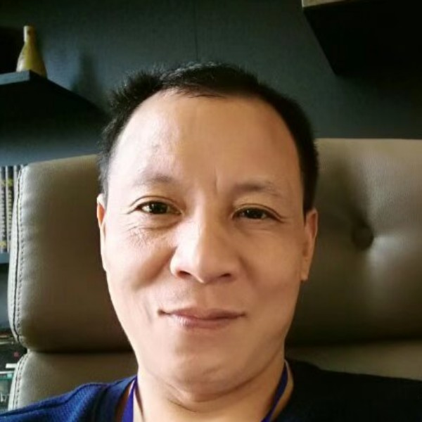 花生凝眸现代的照片