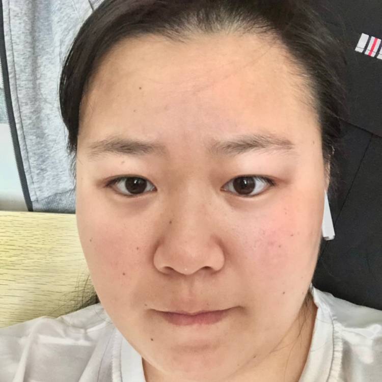 唇彩与曾经的照片