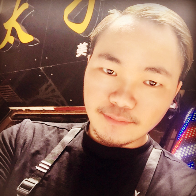 (百晓生)的照片