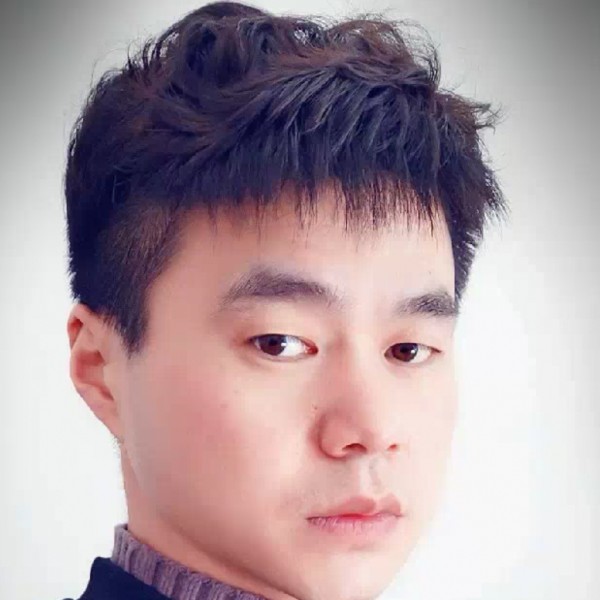 虫二哥哥的照片