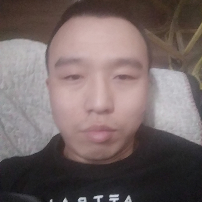 水蜜桃等待坚定的照片