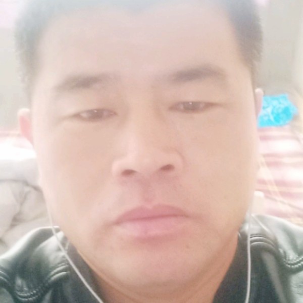 眼睛大给钻石的照片