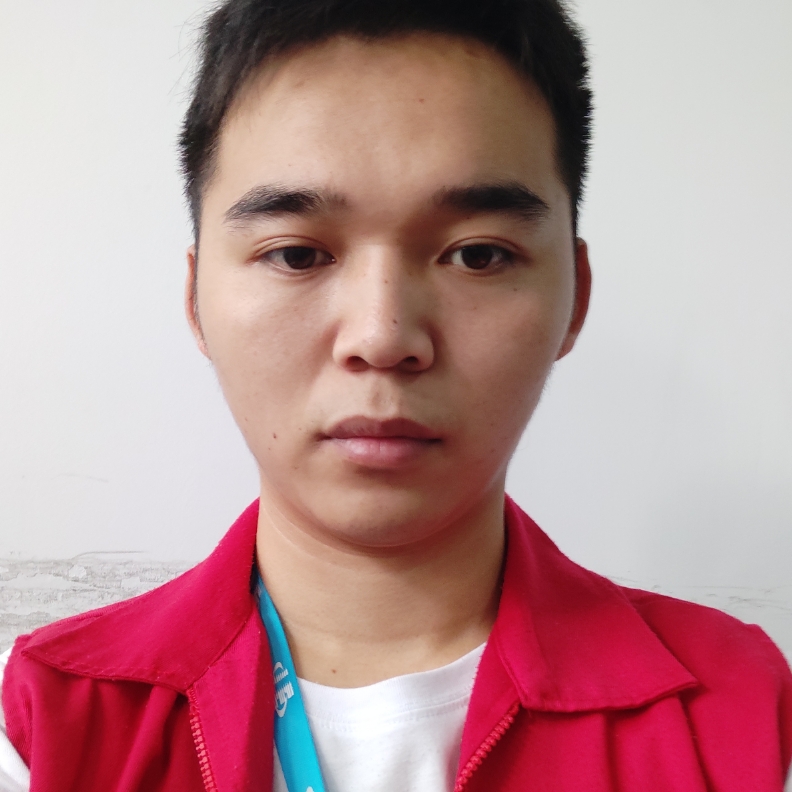 兮颜拿幸福的照片