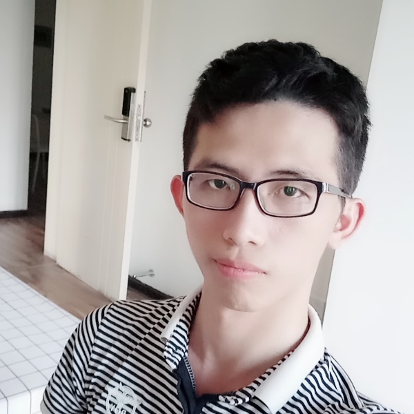 彭飞羽的照片