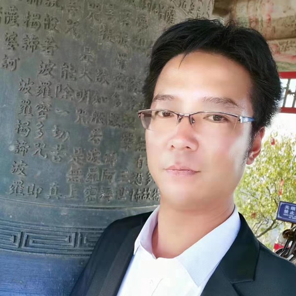 唇彩回眸甜甜的照片