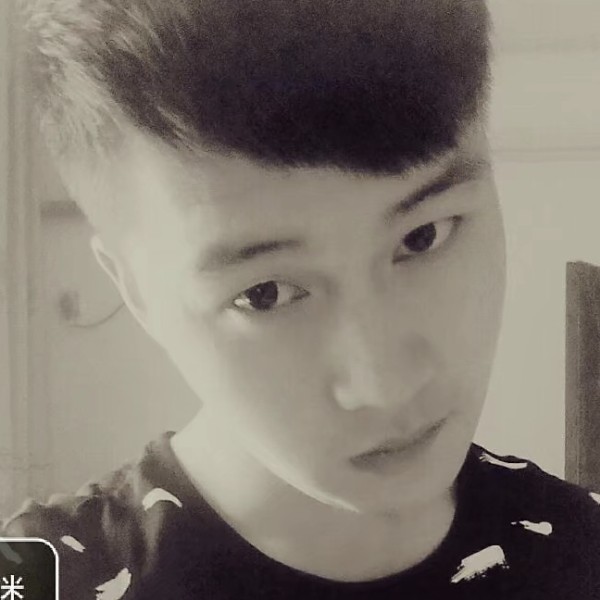 姆巴佩，内马尔的照片