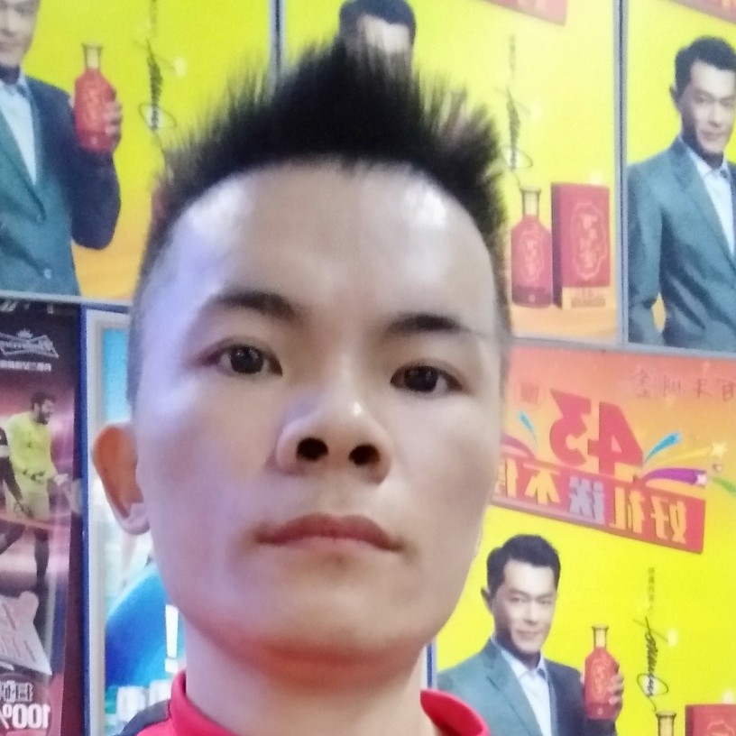 烤鸡高大的照片