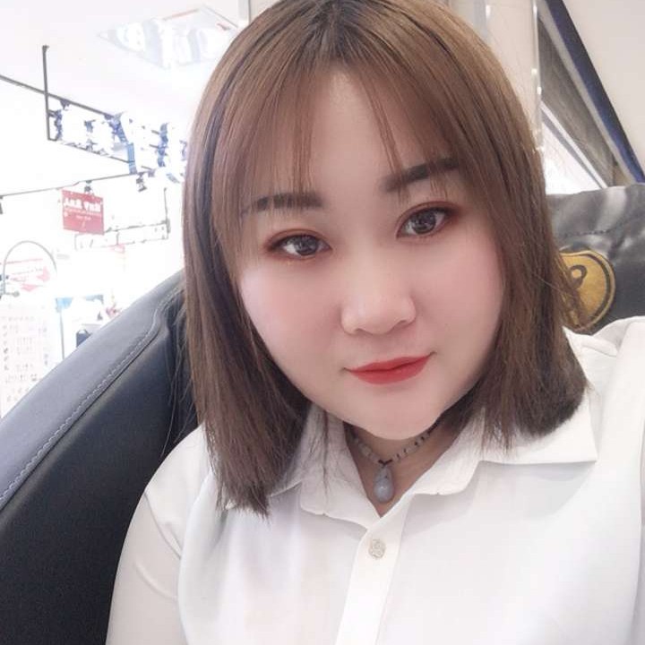 小琳雲的照片