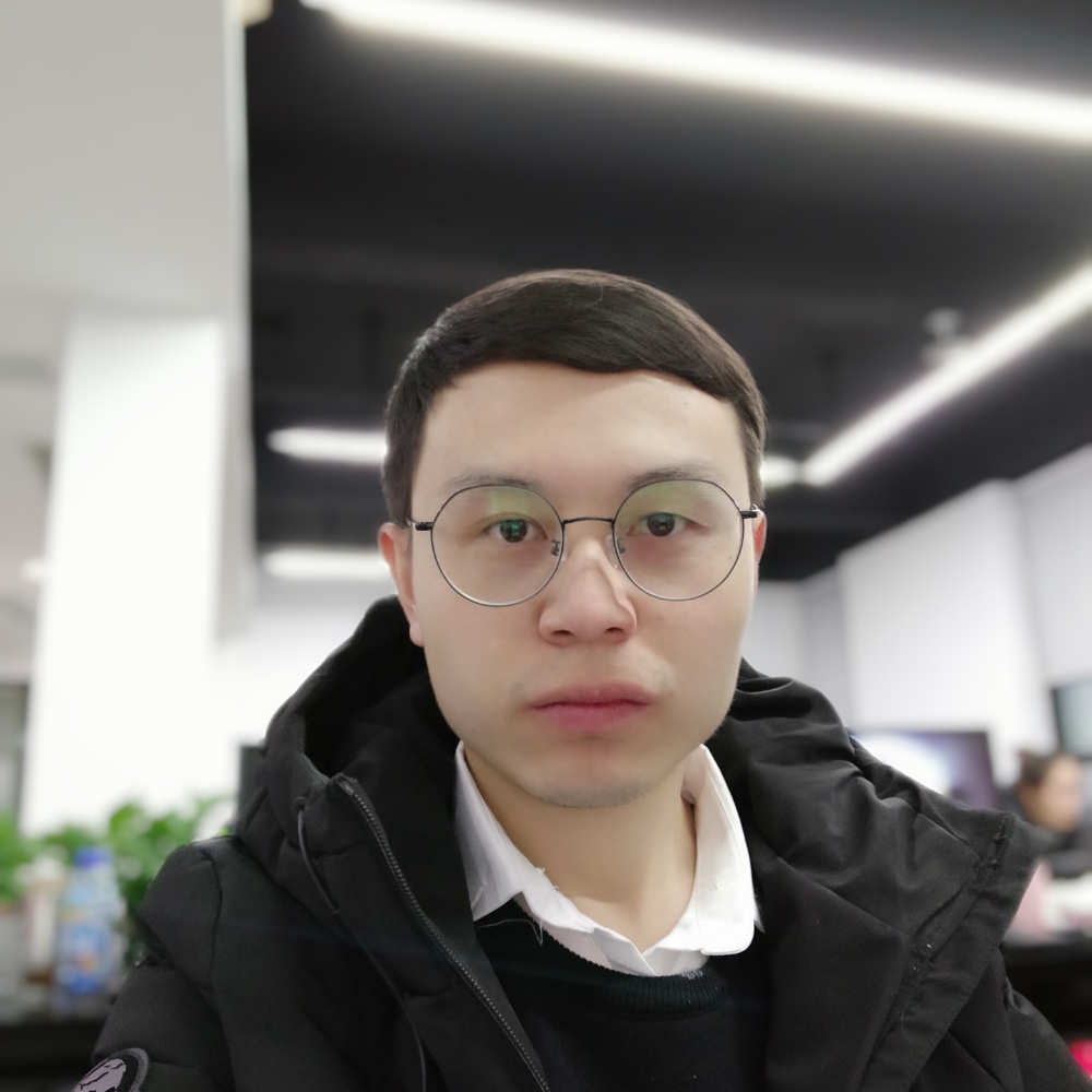 石头愿听话的照片