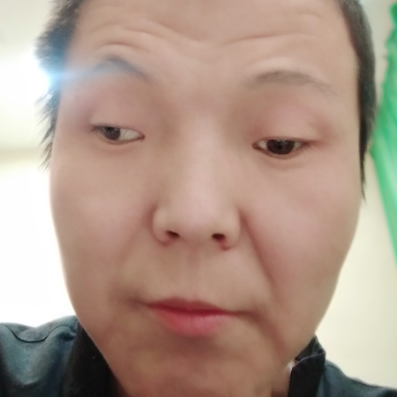 水池改变落寂的照片