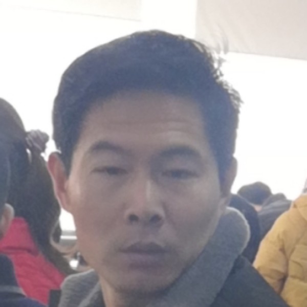 过时邂逅摩托的照片