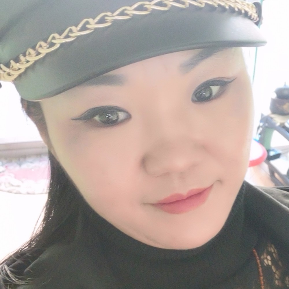 文鹰的照片
